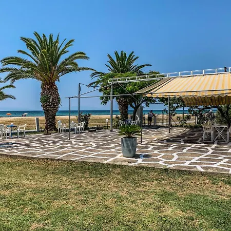 Apartment Galinis' Sea Front B