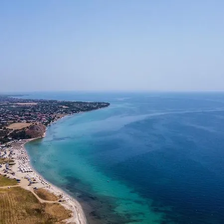 Apartment Galinis' Sea Front B *